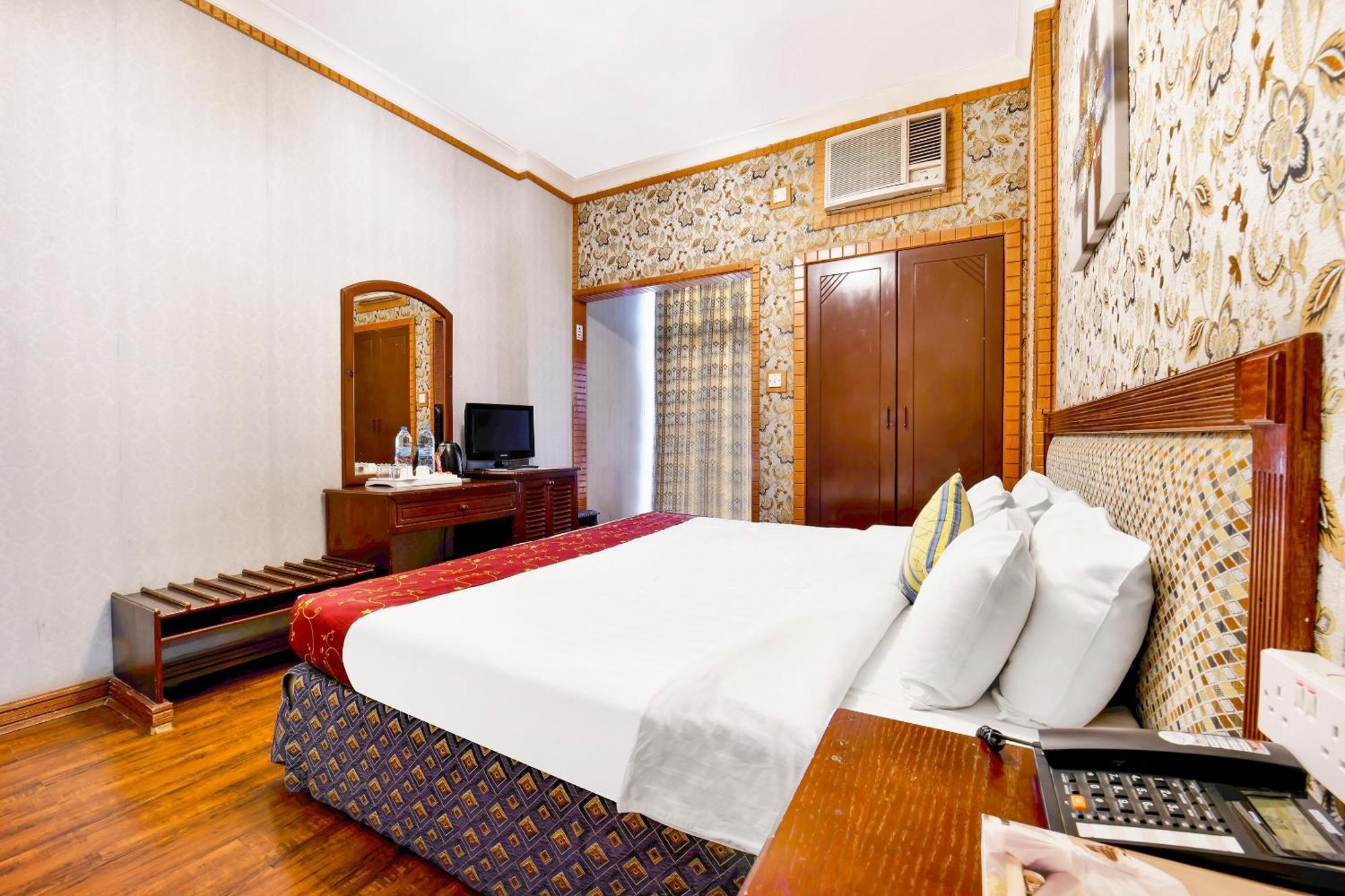 Capital O 125 Moon Plaza Hotel Manama Eksteriør bilde