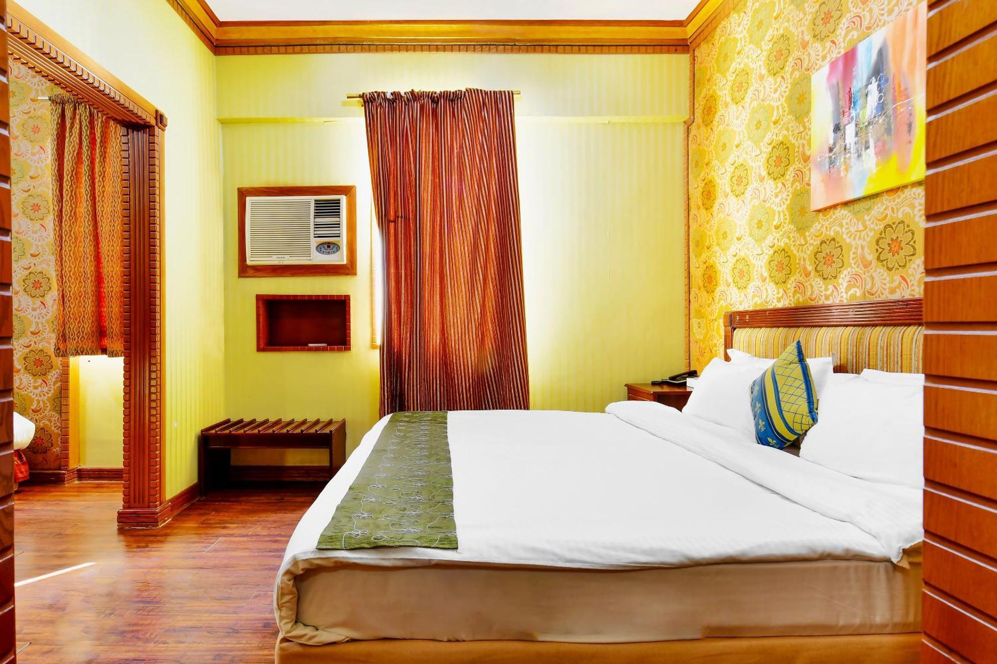 Capital O 125 Moon Plaza Hotel Manama Eksteriør bilde