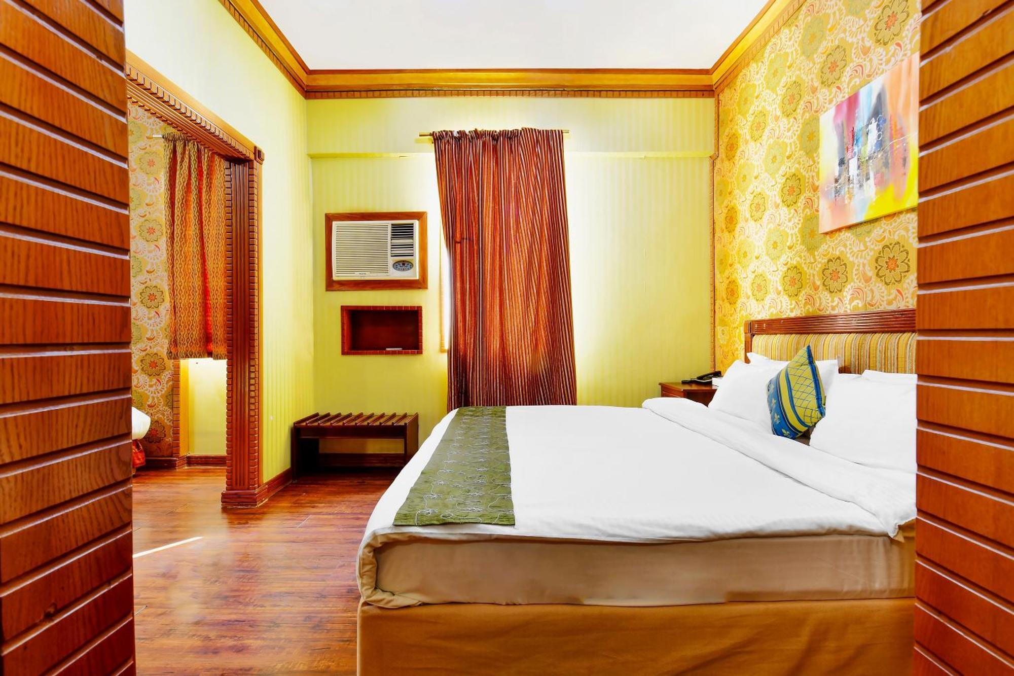 Capital O 125 Moon Plaza Hotel Manama Eksteriør bilde